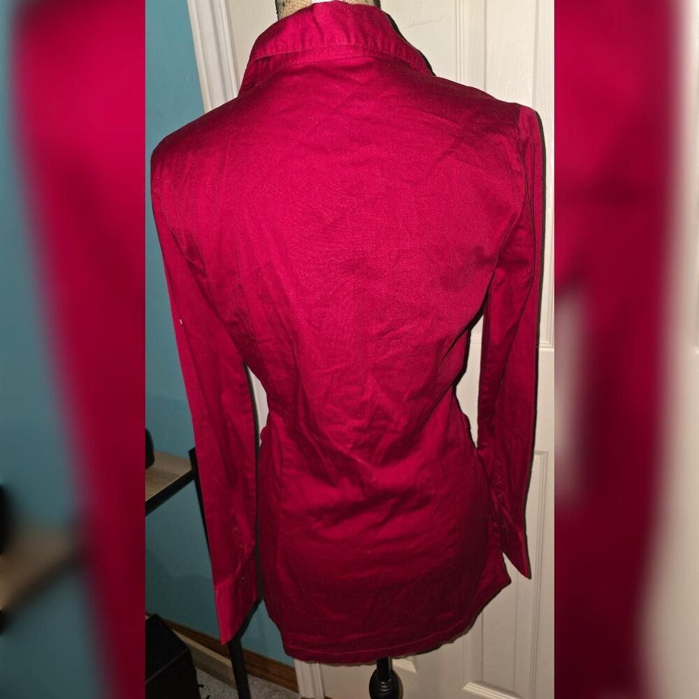 Fred David Stretch Size 8 Red Fitted Button-Up Sh… - image 2